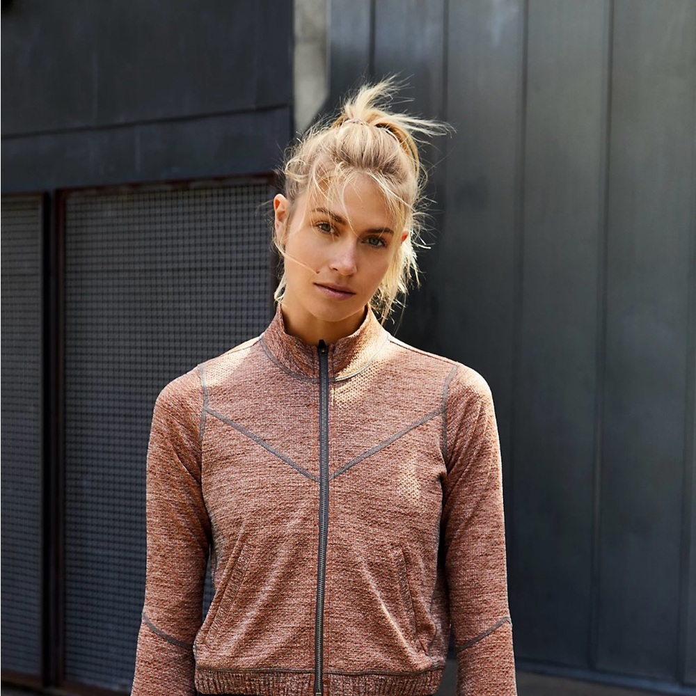 Free People Off the Grid Set